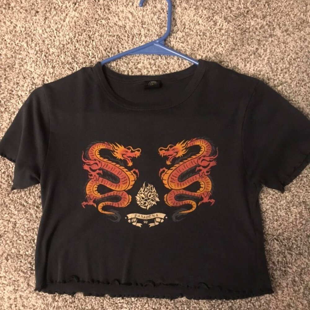 Urban Outfitters Women's Navy and Blue Crop-top